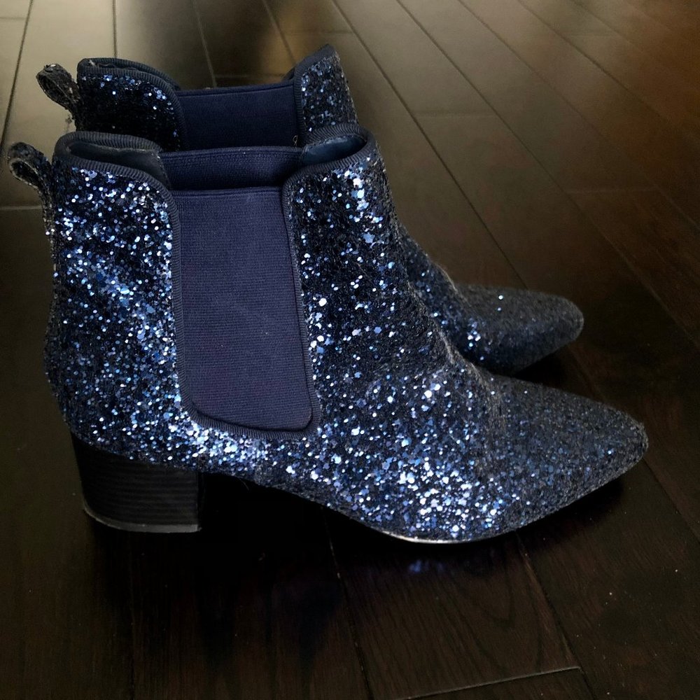 Forever 21 Sparkly blue sparkly pointed boots